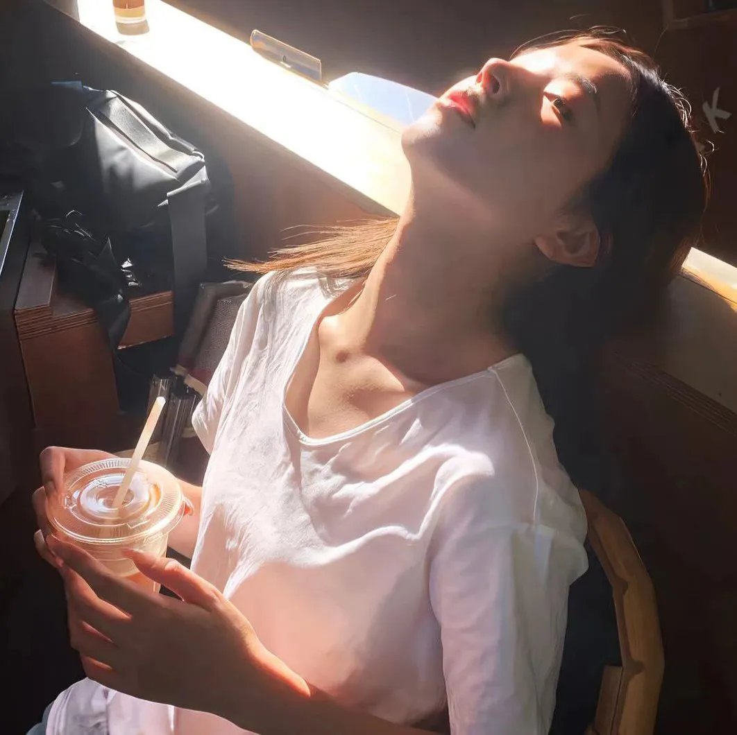 模范大哥哥 封面