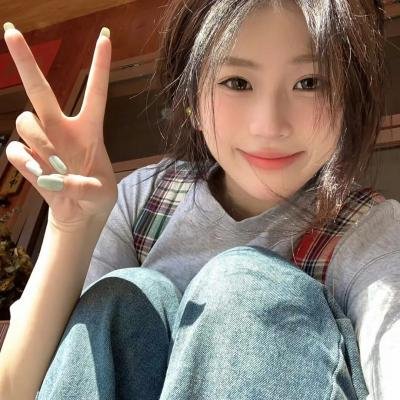 禁足少女罗曼史 封面