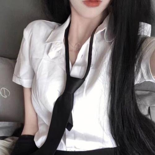 女人是男人的未来 封面
